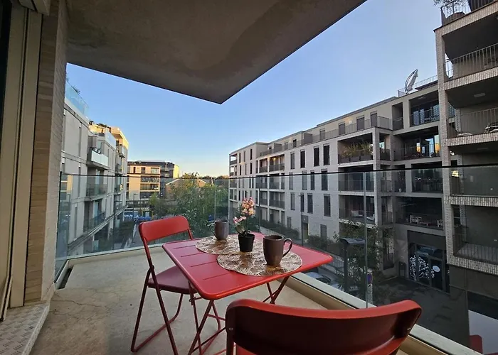 Διαμέρισμα Urban Light Opening Onto A Terrace Λουξεμβούργο